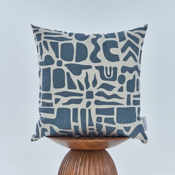 "Majestic Kalinago" - 45x45 Cotton Cushion