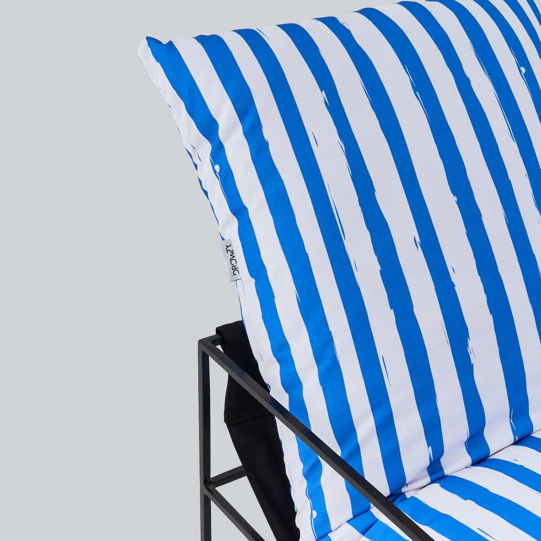 "Hollow Rocking" - Outdoor Chair