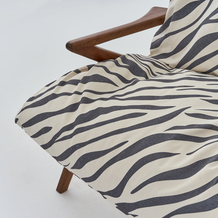 "Pillow" - Lounge Chair
