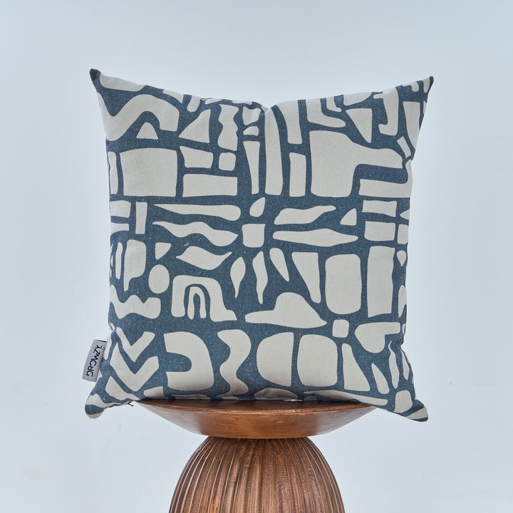"Majestic Kalinago" - 45x45 Cotton Cushion