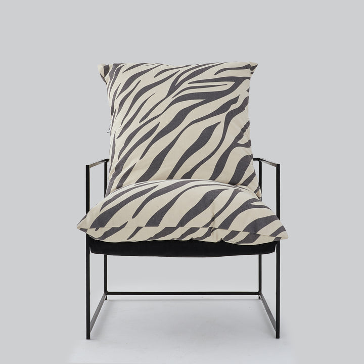 "Hollow-C" - Indoors Armchair