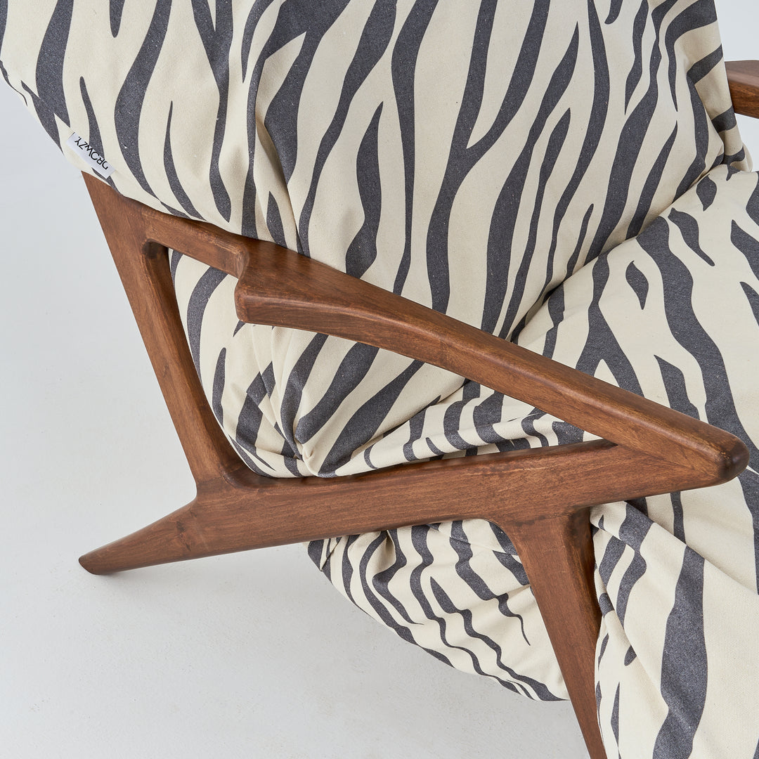 "Pillow" - Lounge Chair