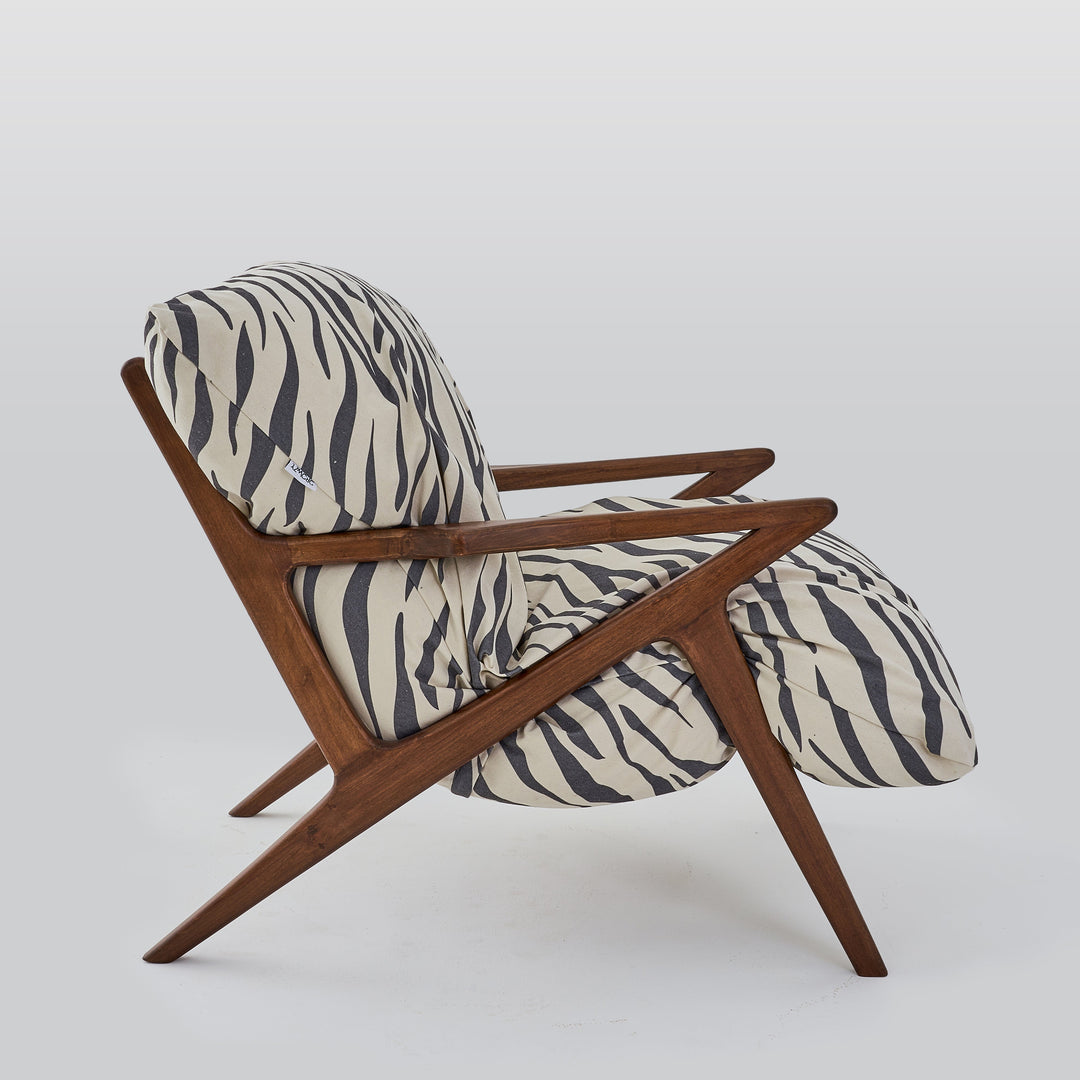 "Pillow" - Lounge Chair